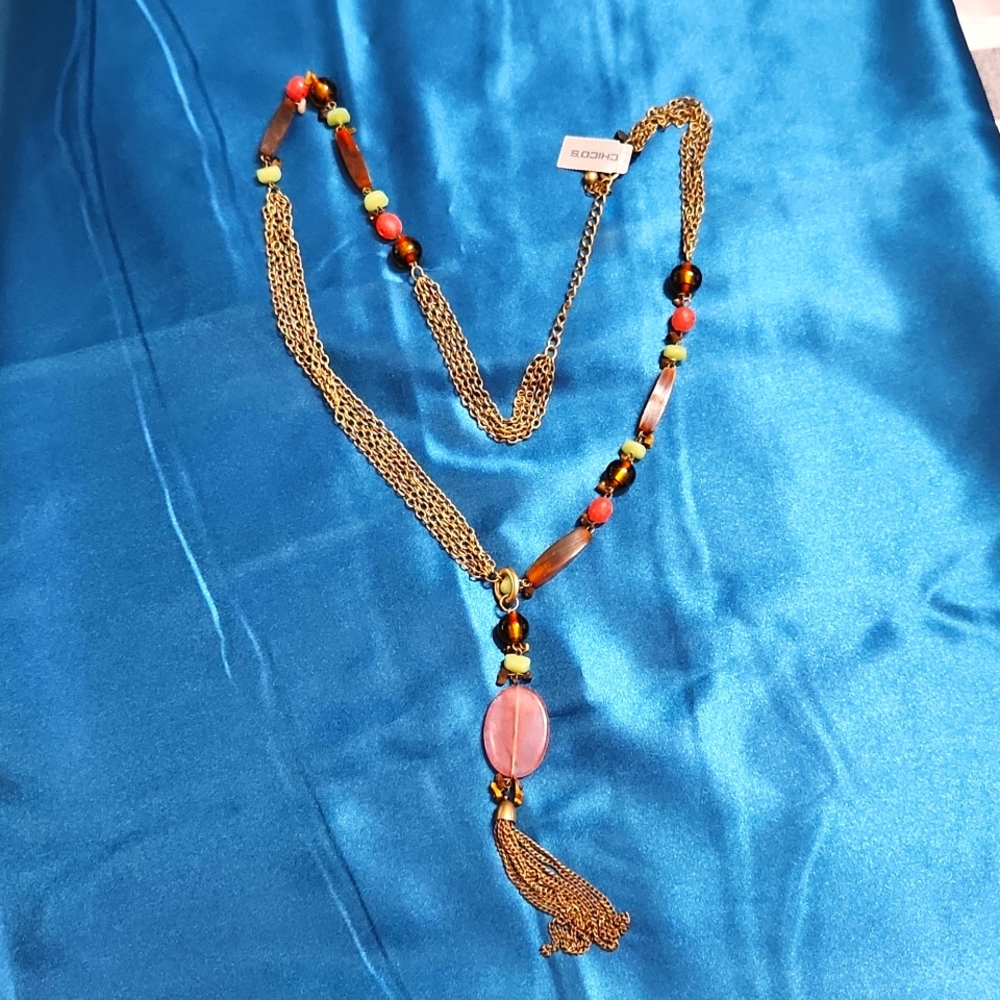 Chico's necklace‎
